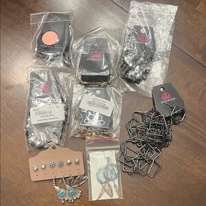 Paparazzi & other jewelry lot